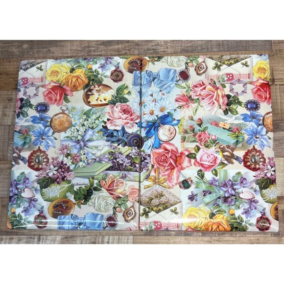 Floral Stationery Gift Box With 30 Blank Floral Cards & Matching Envelopes - Picture 1 of 5